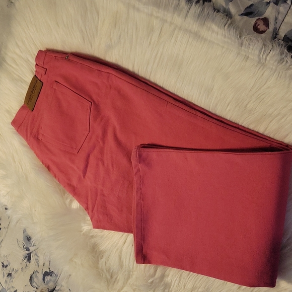 Lauren Jean's Co. 14 P - Picture 3 of 5